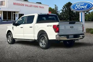 Ford F-150 2025 4x4 XLT 4p SuperCrew 5.5 pies SB