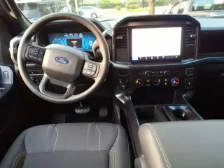 Ford F-150 2025 4x4 STX 4dr SuperCrew 5.5 ft. SB