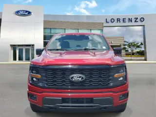 Ford F-150 2025 4x4 STX 4 puertas SuperCrew 5.5 pies SB