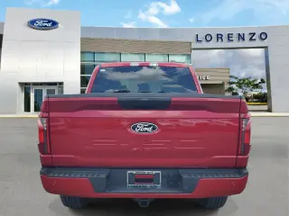 Ford F-150 2025 4x4 STX 4 puertas SuperCrew 5.5 pies SB