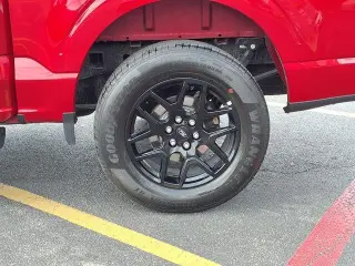 Ford F-150 2025 4x2 STX 4dr SuperCrew 5.5 ft. SB