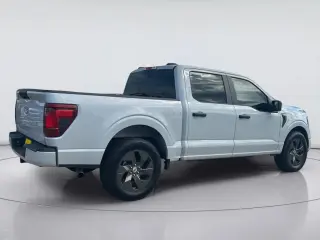 Ford F-150 2025 4x2 STX 4p SuperCrew 5.5 ft. SB