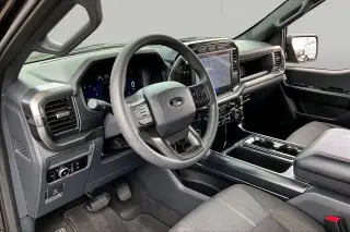 Ford F-150 2024 4x2 STX 4p SuperCrew 5.5 ft. SB