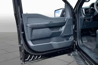 Ford F-150 2024 4x2 STX 4p SuperCrew 5.5 ft. SB