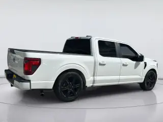 Ford F-150 2024 4x2 STX 4p SuperCrew 5.5 ft. SB
