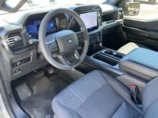 Ford F-150 2024 4x2 STX 4dr SuperCrew 5.5 ft. SB
