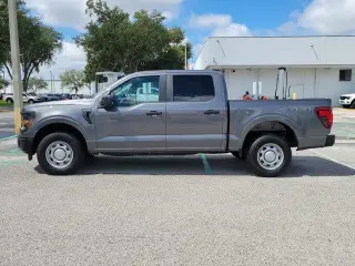 Ford F-150 2025 4x4 XL 4dr SuperCrew 5.5 ft. SB