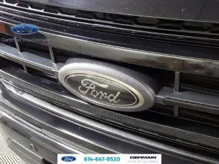Ford F-150 2022 4x4 Lariat 4dr SuperCrew 5.5 ft. SB