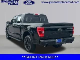 Ford F-150 2023 4x4 XLT SuperCrew de 4 puertas, largo de caja de 5.5 pies