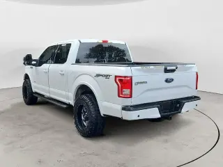 Ford F-150 2016 4x4 XLT 4dr SuperCrew 5.5 ft. SB