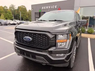 Ford F-150 2023 4x4 XL 4dr SuperCrew 5.5 ft. CB