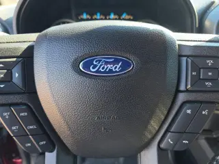 Ford F-150 2017 4x4 XLT 4dr SuperCrew 5.5 ft. CB