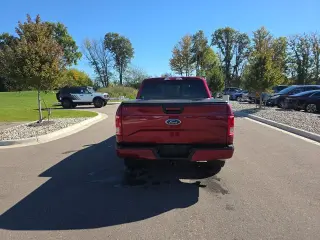 Ford F-150 2017 4x4 XLT 4dr SuperCrew 5.5 ft. CB