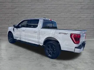 Ford F-150 2023 4x4 XLT 4p SuperCrew 5.5 ft. CB