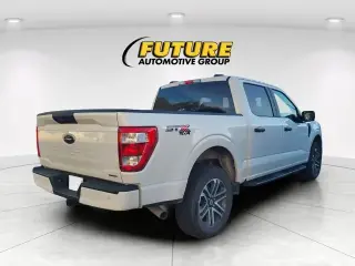 Ford F-150 2023 4x4 XL 4dr SuperCrew 5.5 ft. SB