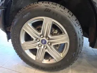 Ford F-150 2019 4x4 Lariat 4dr SuperCrew 5.5 ft. SB