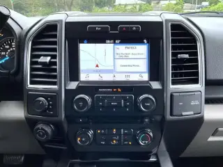Ford F-150 2017 4x4 XLT 4dr SuperCrew 5.5 ft. SB