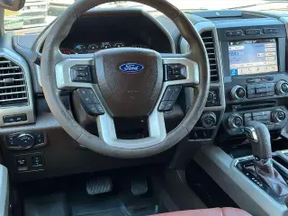 Ford F-150 2018 4x4 King Ranch 4dr SuperCrew 5.5 ft. SB