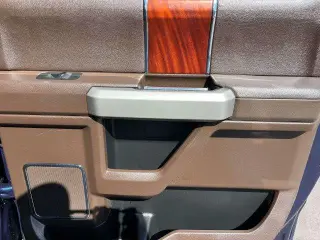 Ford F-150 2018 4x4 King Ranch 4dr SuperCrew 5.5 ft. SB