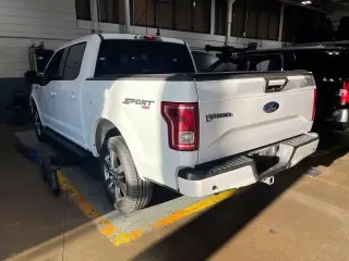 Ford F-150 2017 4x4 XLT 4dr SuperCrew 5.5 ft. SB en Español