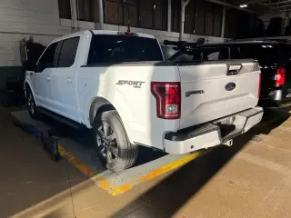 Ford F-150 2017 4x4 XLT 4dr SuperCrew 5.5 ft. SB en Español