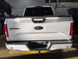 Ford F-150 2017 4x4 XLT 4dr SuperCrew 5.5 ft. SB en Español