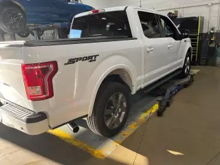 Ford F-150 2017 4x4 XLT 4dr SuperCrew 5.5 ft. SB en Español