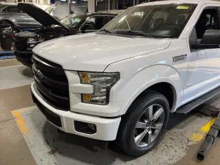 Ford F-150 2017 4x4 XLT 4dr SuperCrew 5.5 ft. SB en Español