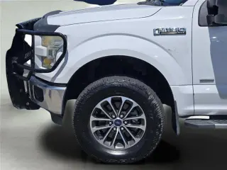 Ford F-150 2015 4x4 XLT 4dr SuperCrew 5.5 ft. SB