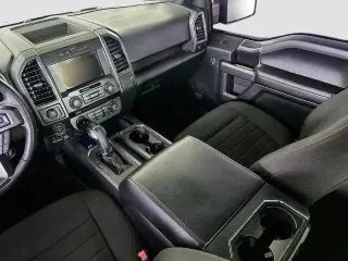 Ford F-150 2018 4x4 XLT 4p SuperCrew 5.5 ft. CB