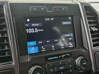 Ford F-150 2018 4x4 XLT 4p SuperCrew 5.5 ft. CB