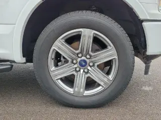 Ford F-150 2018 4x4 XLT 4dr SuperCrew 5.5 ft. SB