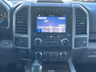 Ford F-150 2017 4x4 Lariat 4dr SuperCrew 5.5 ft. SB