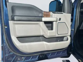 Ford F-150 2017 4x4 Lariat 4dr SuperCrew 5.5 ft. SB