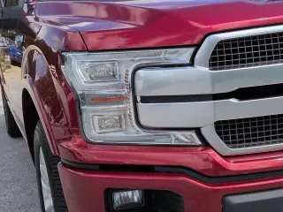Ford F-150 2018 4x4 Platinum 4dr SuperCrew 5.5 ft. SB