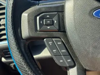 Ford F-150 2017 4x4 XLT 4dr SuperCrew 5.5 ft. SB