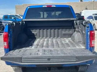 Ford F-150 2017 4x4 XLT 4dr SuperCrew 5.5 ft. SB
