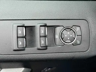Ford F-150 2016 4x4 XLT 4dr SuperCrew 5.5 ft. SB