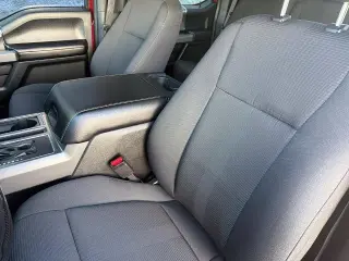 Ford F-150 2016 4x4 XLT 4dr SuperCrew 5.5 ft. SB