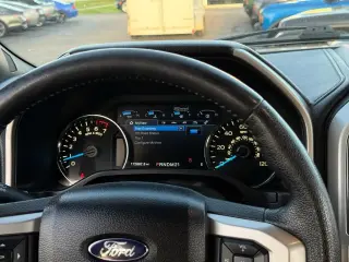Ford F-150 2015 4x4 Lariat 4p SuperCrew 6.5 ft. SB