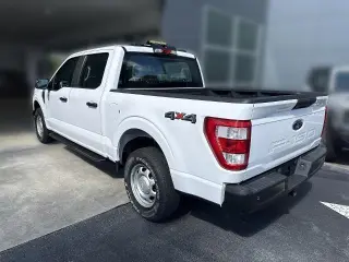 Ford F-150 2021 4x4 XL 4dr SuperCrew 5.5 ft. SB