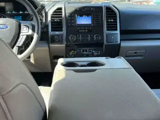 Ford F-150 2018 4x4 XLT 4p SuperCrew 5.5 ft. SB