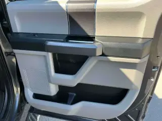 Ford F-150 2018 4x4 XLT 4p SuperCrew 5.5 ft. SB