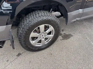 Ford F-150 2018 4x4 XLT 4p SuperCrew 5.5 ft. SB
