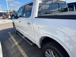 Ford F-150 2020 4x4 Lariat 4p SuperCrew 5.5 ft. SB