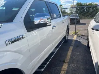 Ford F-150 2020 4x4 Lariat 4p SuperCrew 5.5 ft. SB