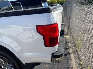 Ford F-150 2020 4x4 Lariat 4p SuperCrew 5.5 ft. SB