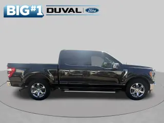 Ford F-150 2023 4x2 Lariat 4 puertas SuperCrew caja de 5,5 pies