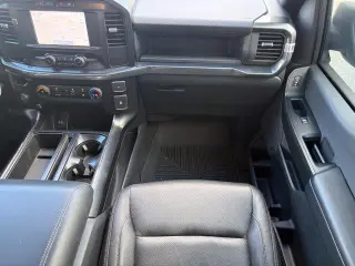 Ford F-150 2023 4x2 XL 4dr SuperCrew 6.5 ft. SB