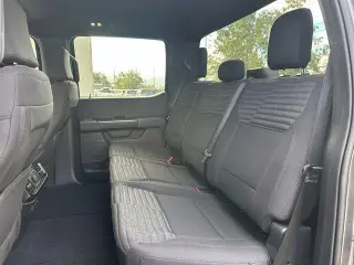 Ford F-150 2023 4x2 XL 4p SuperCrew 5.5 ft. SB